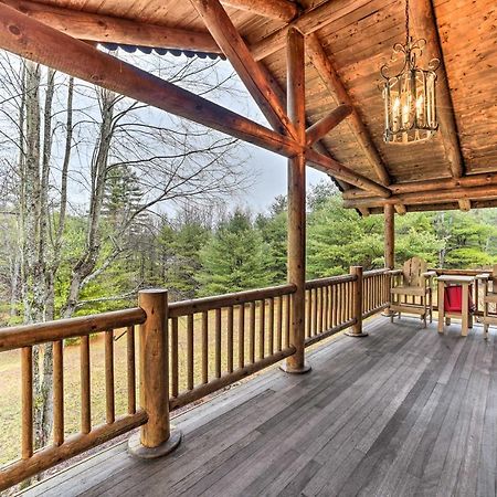 Spacious Cabin With Decks Near Saratoga Springs Middle Grove 外观 照片